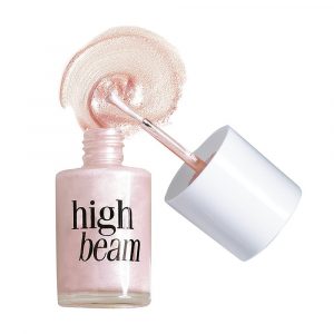 Make-up im Mini-Size : 9 Beauty-Produkte für ein schnelles & leichtes Make-up auf Reisen