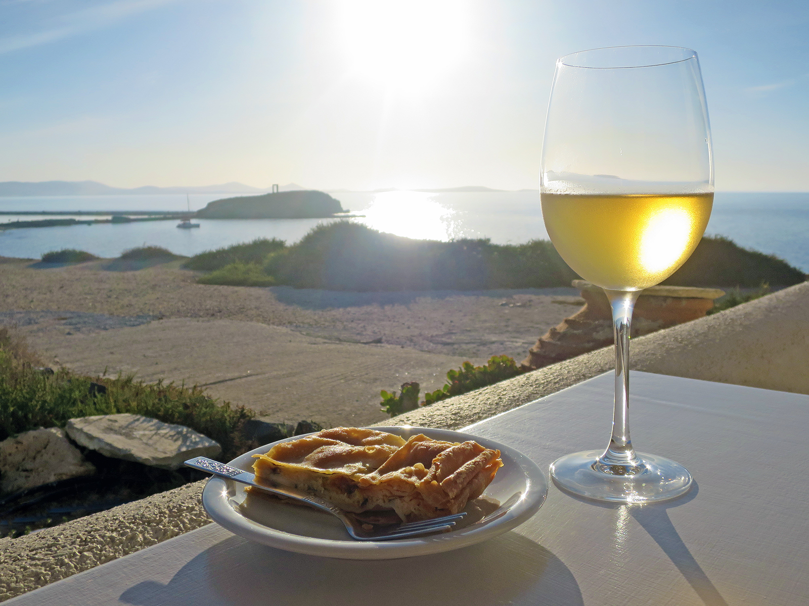 Food-Guide für Naxos: 12 Spezialitäten, die man bei einem Urlaub auf Naxos unbedingt essen muss
