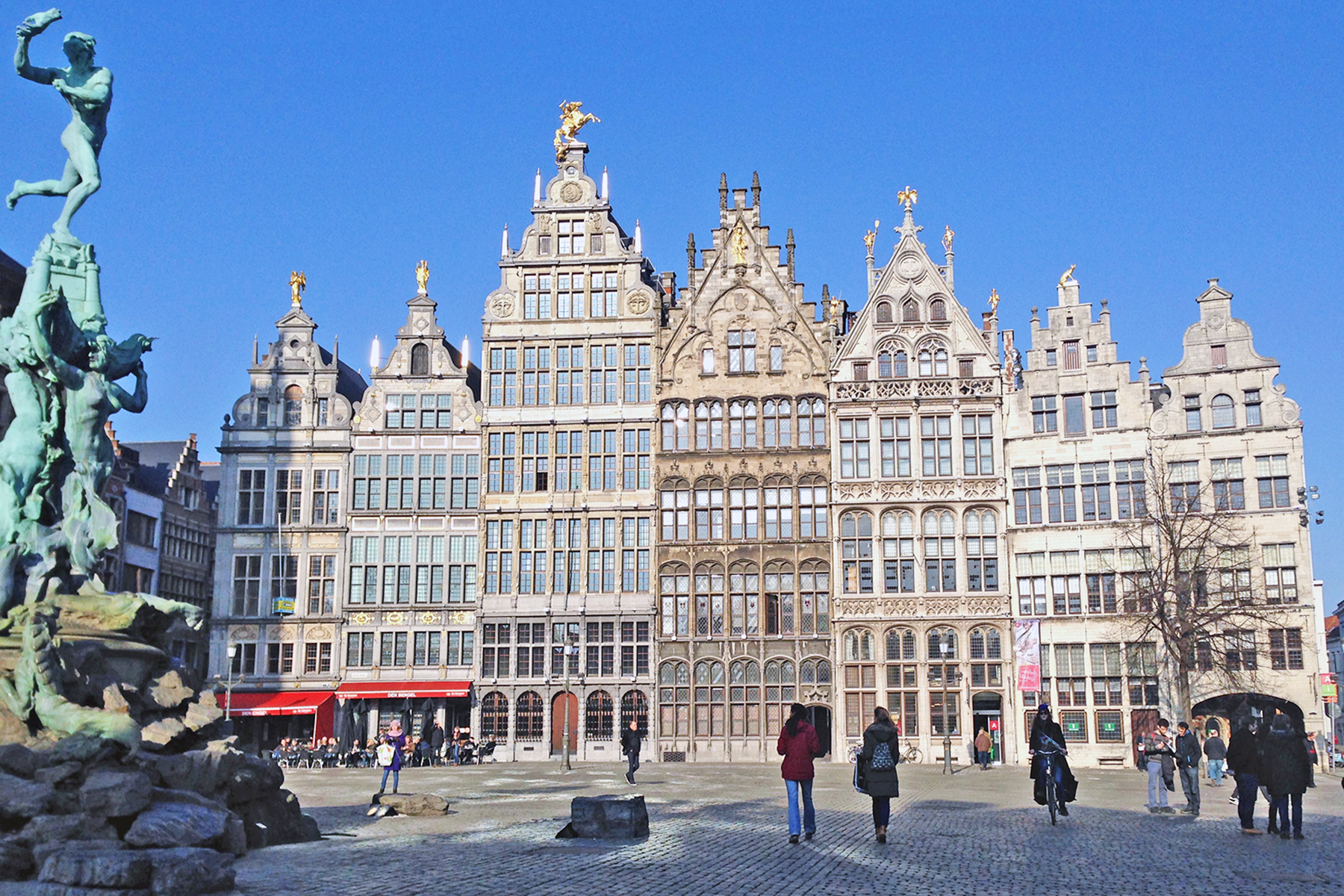Flandern für Fortgeschrittene: Antwerpen zwischen Fashionweek und Rotlichtviertel