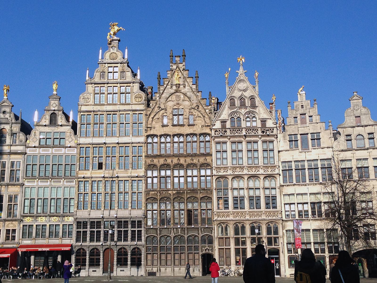 Flandern für Fortgeschrittene: Antwerpen zwischen Fashionweek und Rotlichtviertel