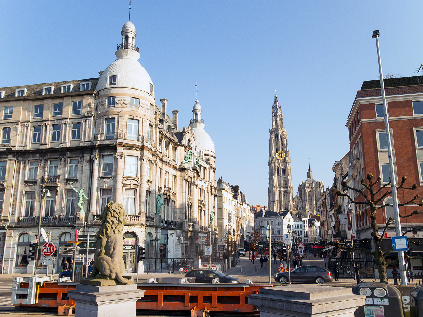 Flandern für Fortgeschrittene: Antwerpen zwischen Fashionweek und Rotlichtviertel