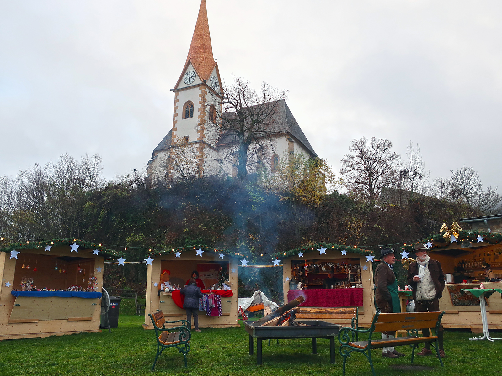 Christkindlmärkte in Kärnten: Schwimmender Advent am Wörthersee