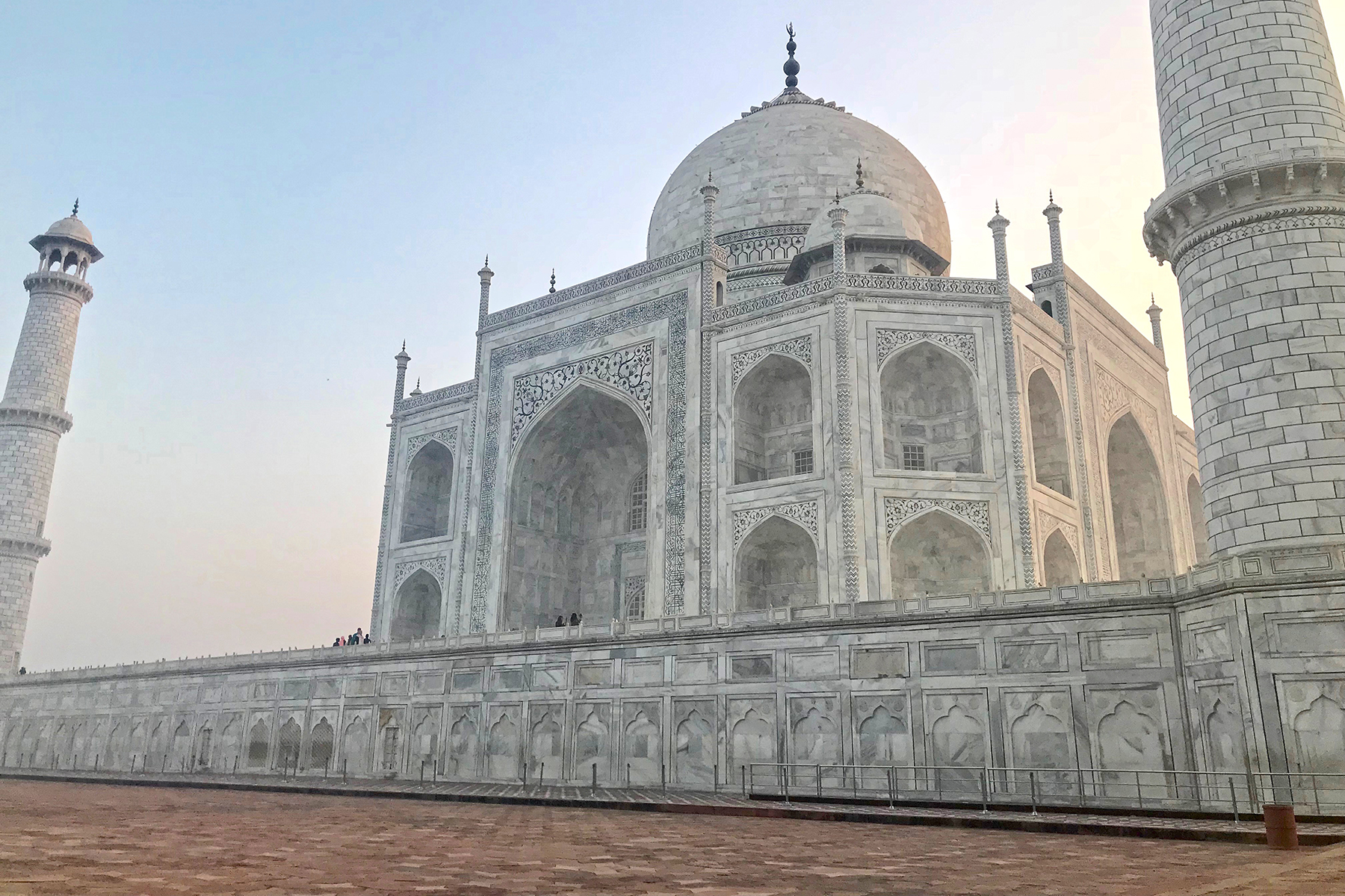 Insidertipps Taj Mahal: 20 Dinge, die man vor dem Besuch des Taj Mahal wissen muss