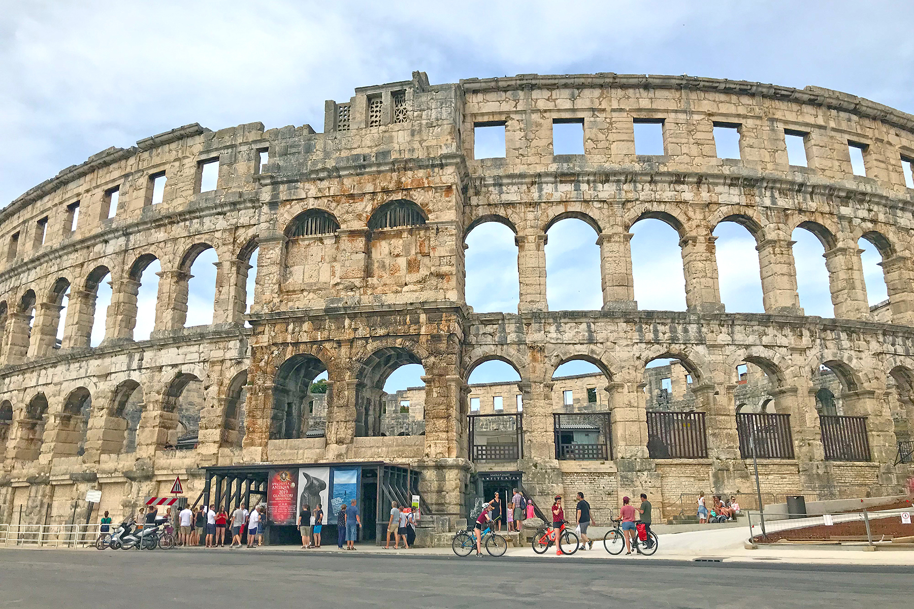 Insidertipps für Pula: 9 Highlights, die man in Pula nicht verpassen darf