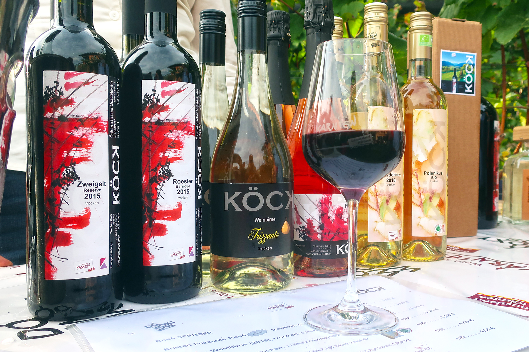 Wein aus Kärnten: 7 Orte in Mittelkärnten, wo man Kärntner Wein genießen kann