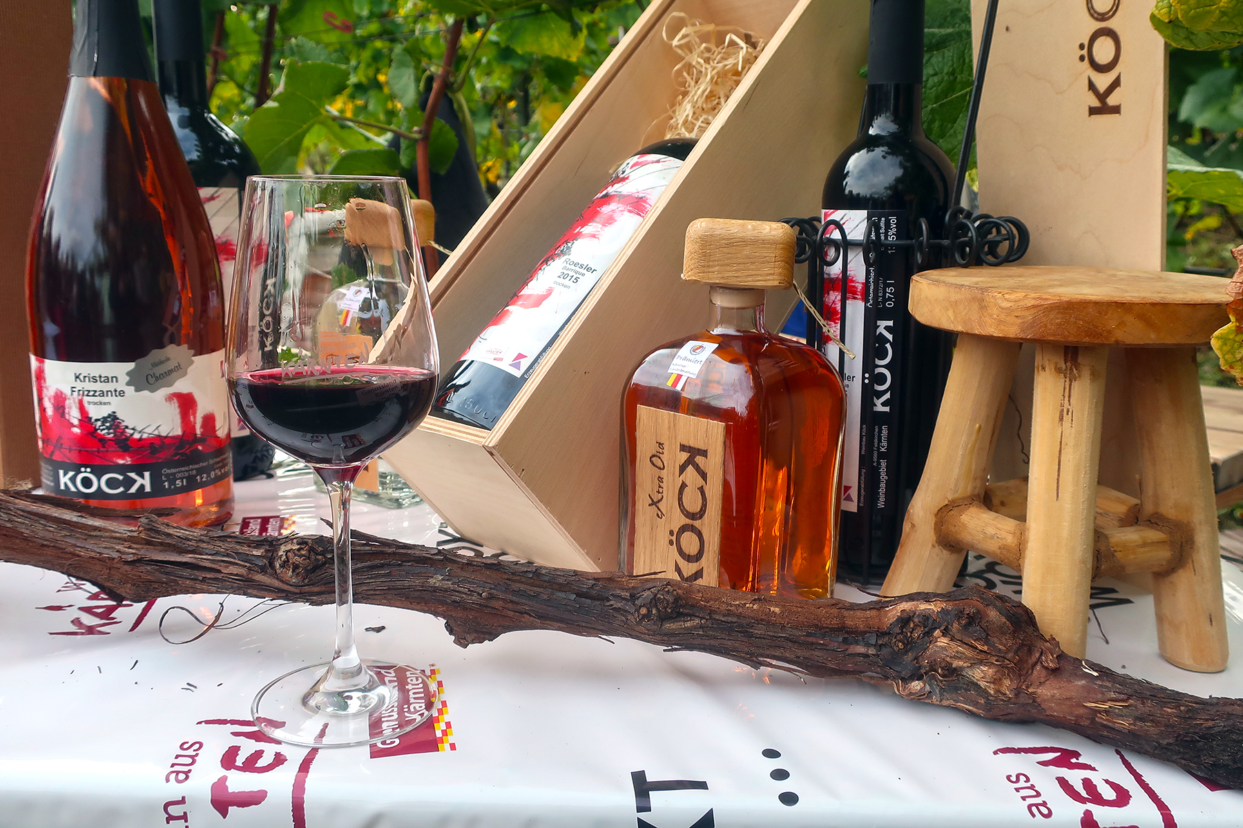 Wein aus Kärnten: 7 Orte in Mittelkärnten, wo man Kärntner Wein genießen kann