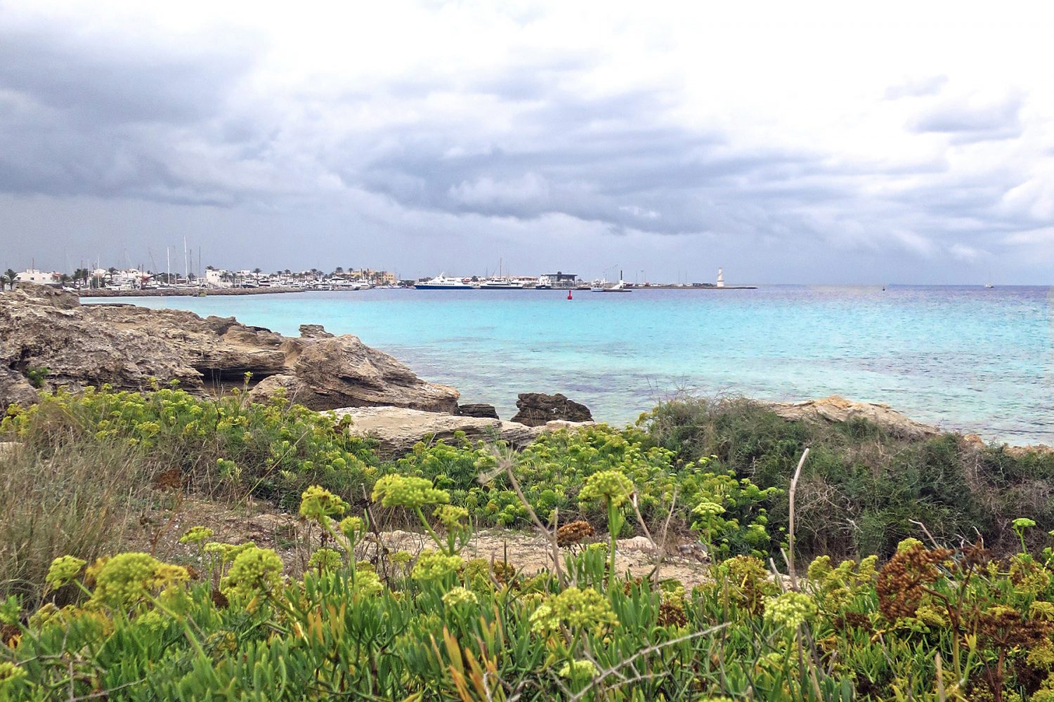 Partyhotels auf Ibiza: Clubben, feiern, tanzen, übernachten
