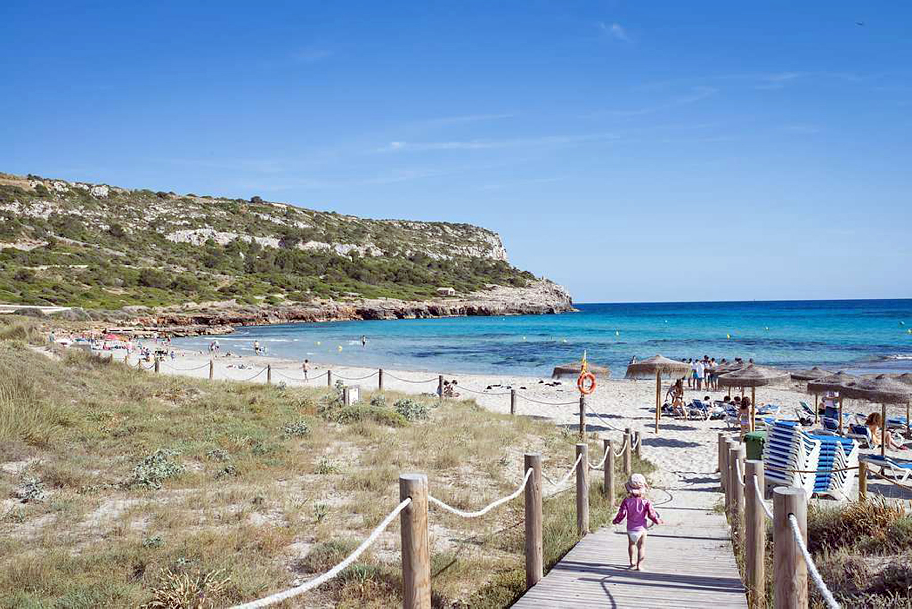 Familienurlaub auf Menorca: 5 Highlights, die Familien auf Menorca erleben müssen