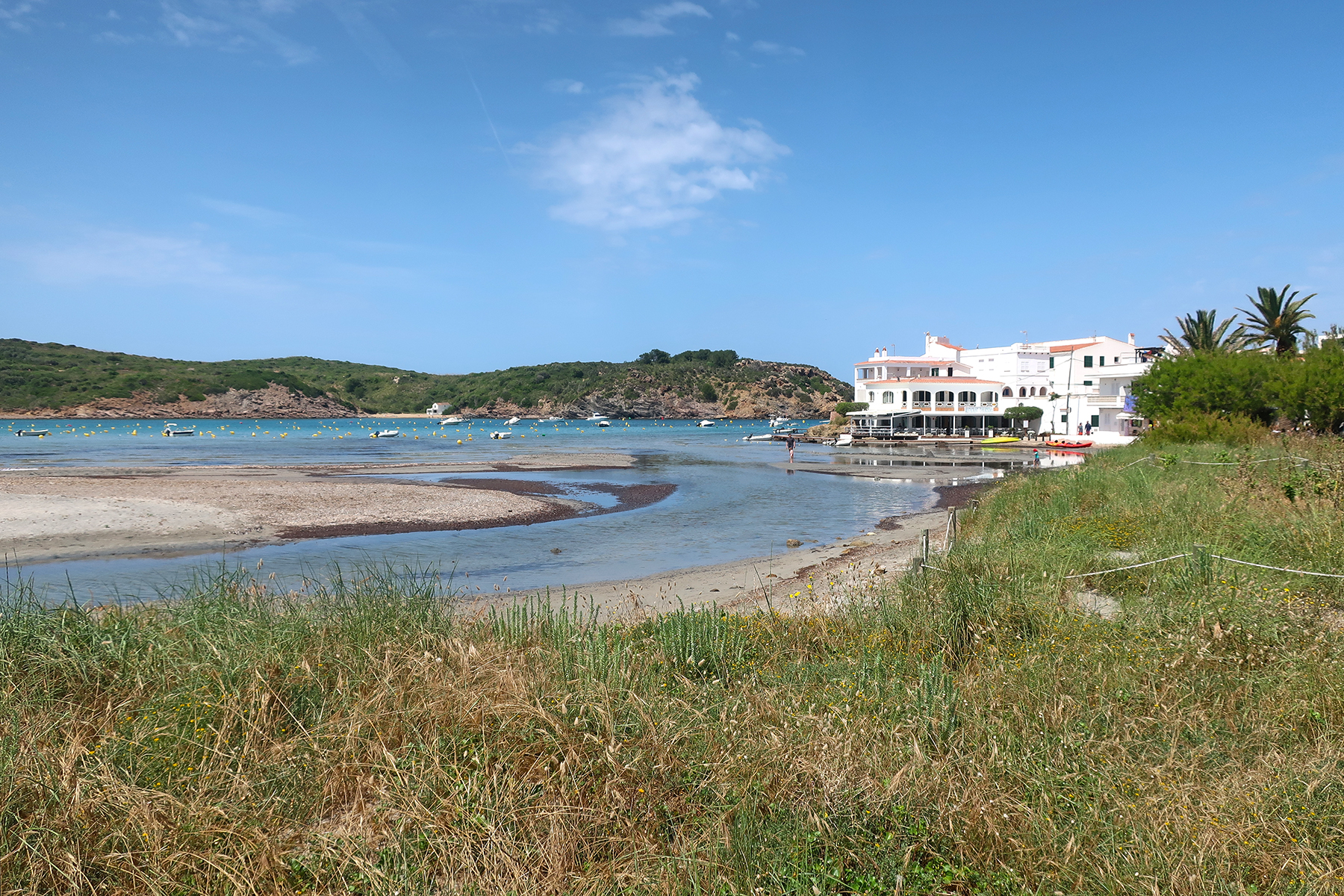 Familienurlaub auf Menorca: 5 Highlights, die Familien auf Menorca erleben müssen