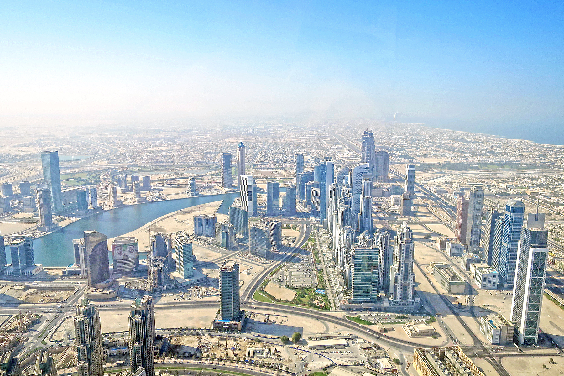 Dubai, Stadt der Superlative: Großspurige Glitzerwelt im Sand