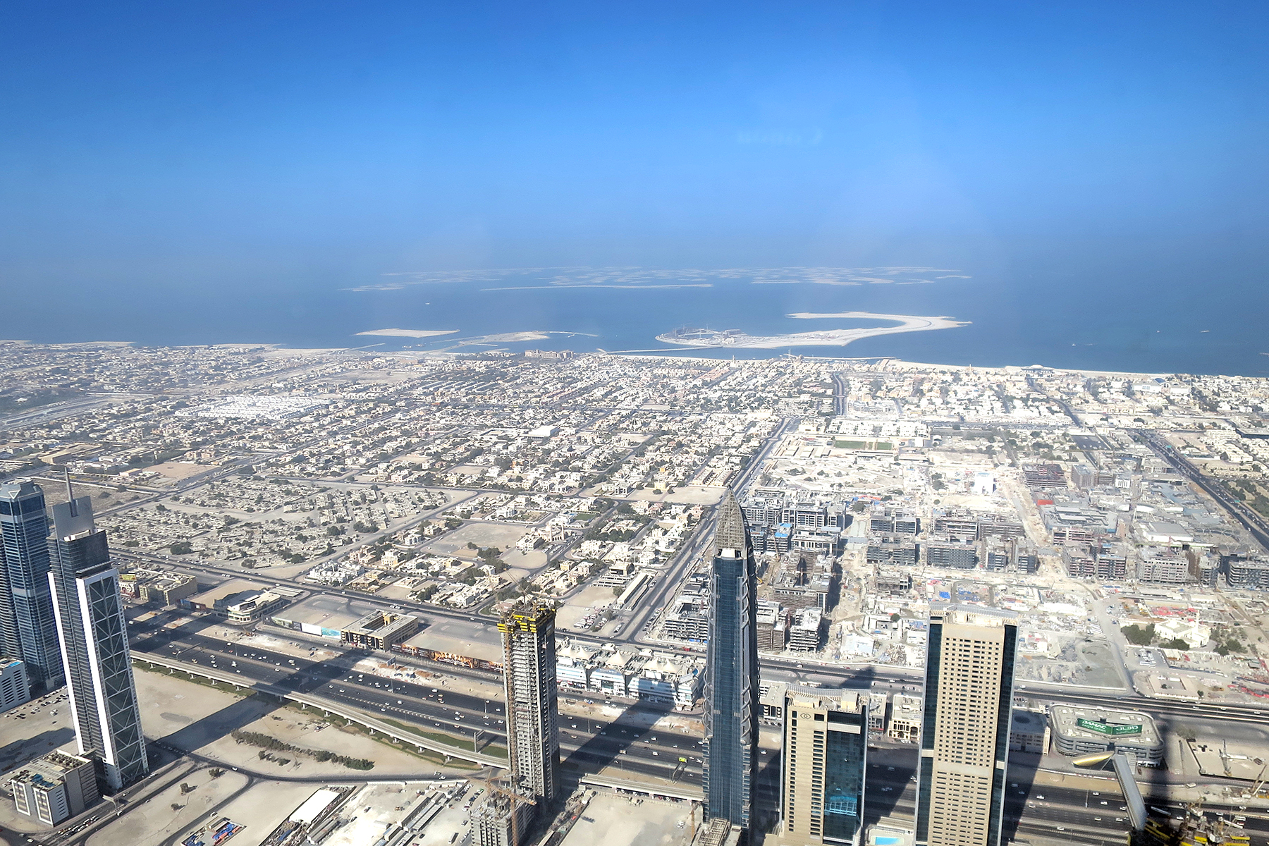 Dubai, Stadt der Superlative: Großspurige Glitzerwelt im Sand