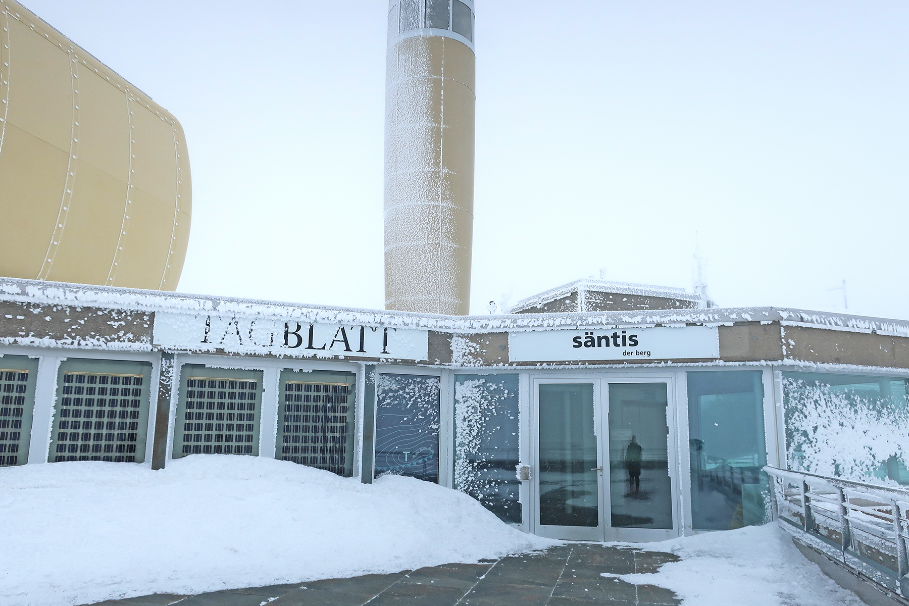 Sturm, Schnee & Säntis: Gefangen auf dem Gipfeli!