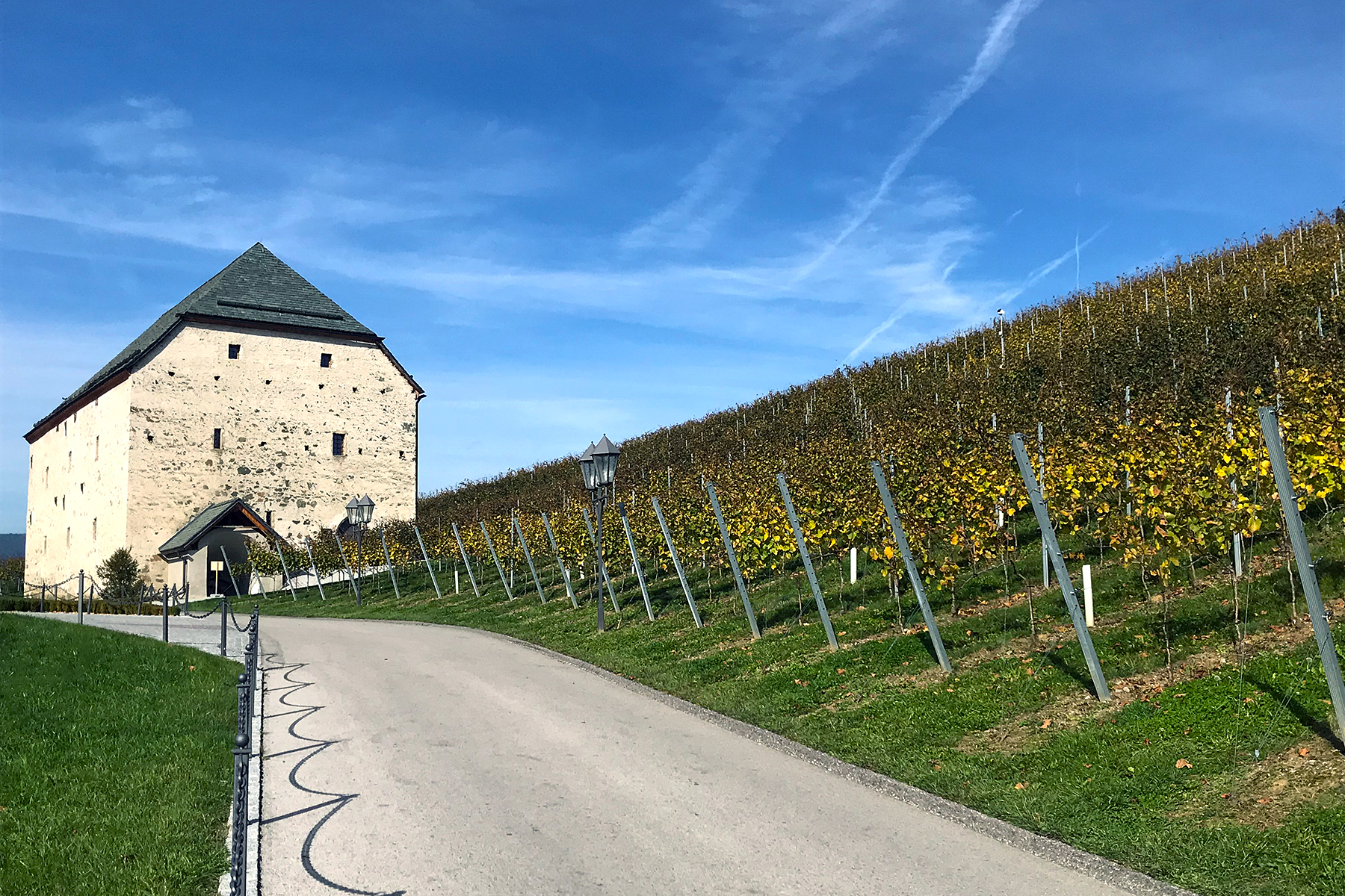 Schlafen im Schloss: Die 11 schönsten Schlosshotels in Kärnten