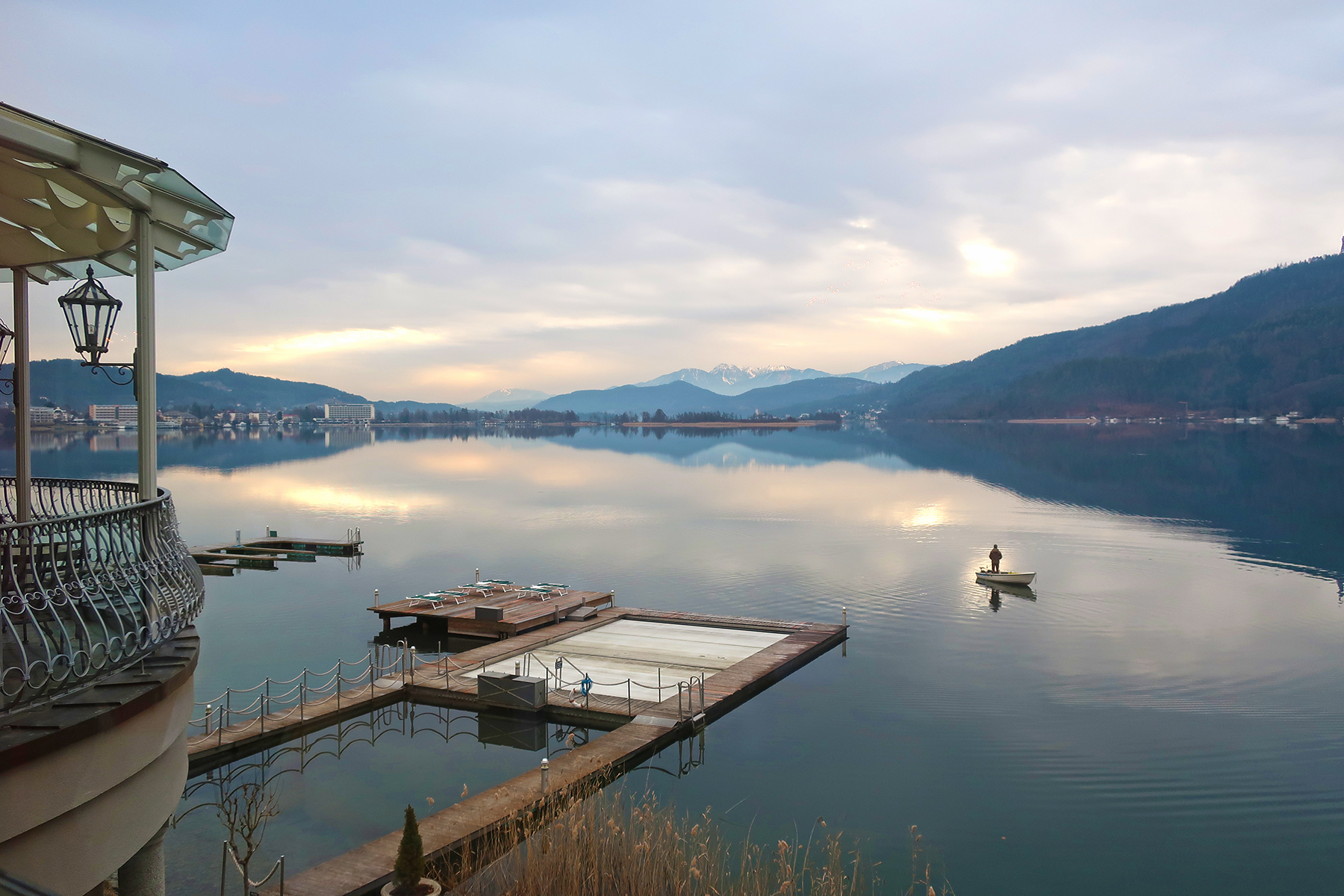 Auszeit in Kärnten: Schwimmen, schmausen und schweigen in Kärntens Schlosshotels