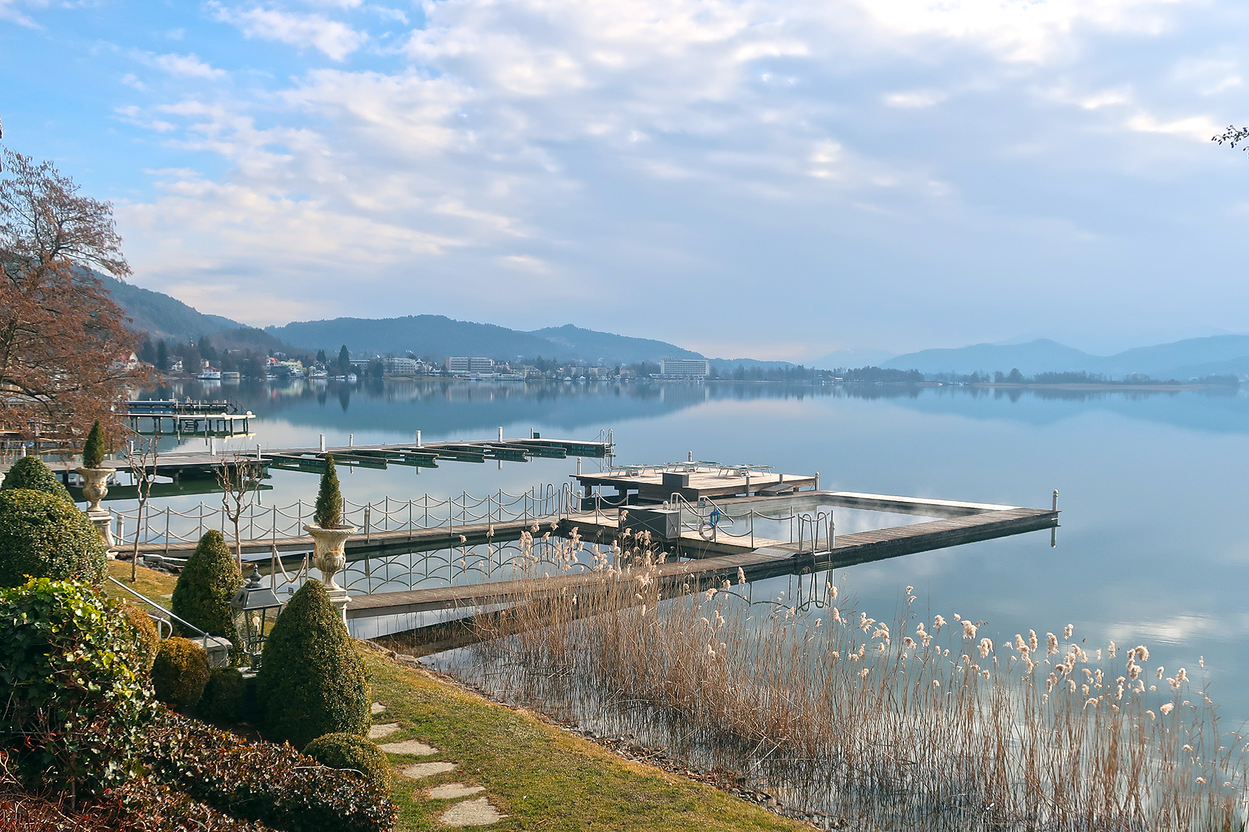 Auszeit in Kärnten: Schwimmen, schmausen und schweigen in Kärntens Schlosshotels