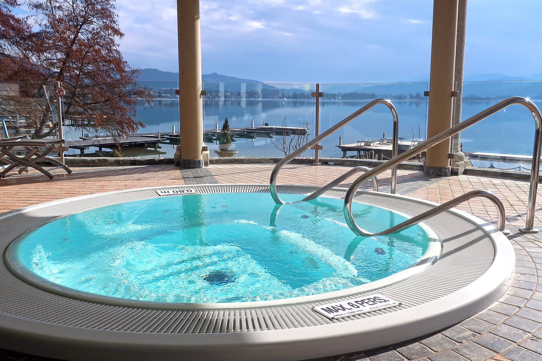 Schwimmen, schmausen und schweigen in Kärntens Schlosshotels