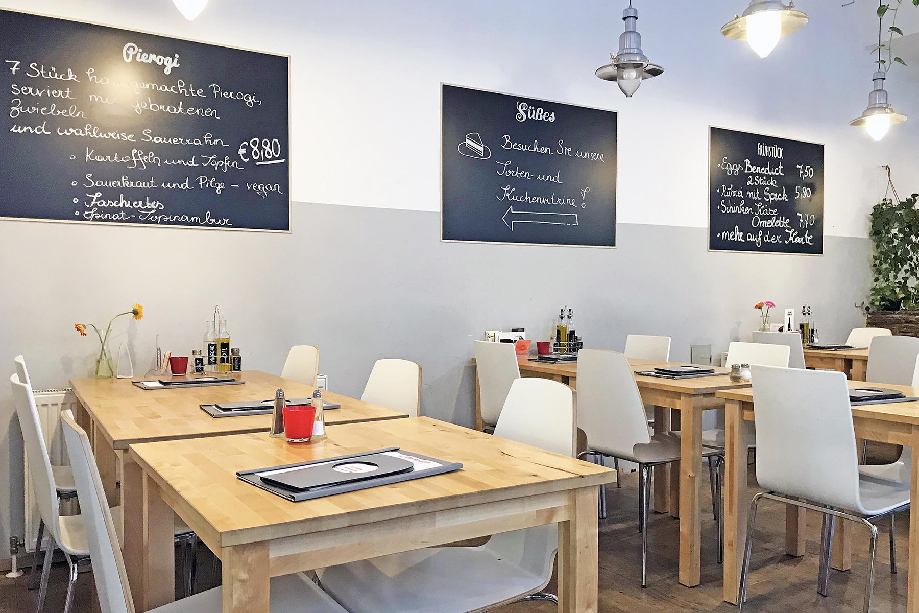 Essen am Hauptbahnhof Wien: 15 Tipps für Bars, Beisl & Biergärten