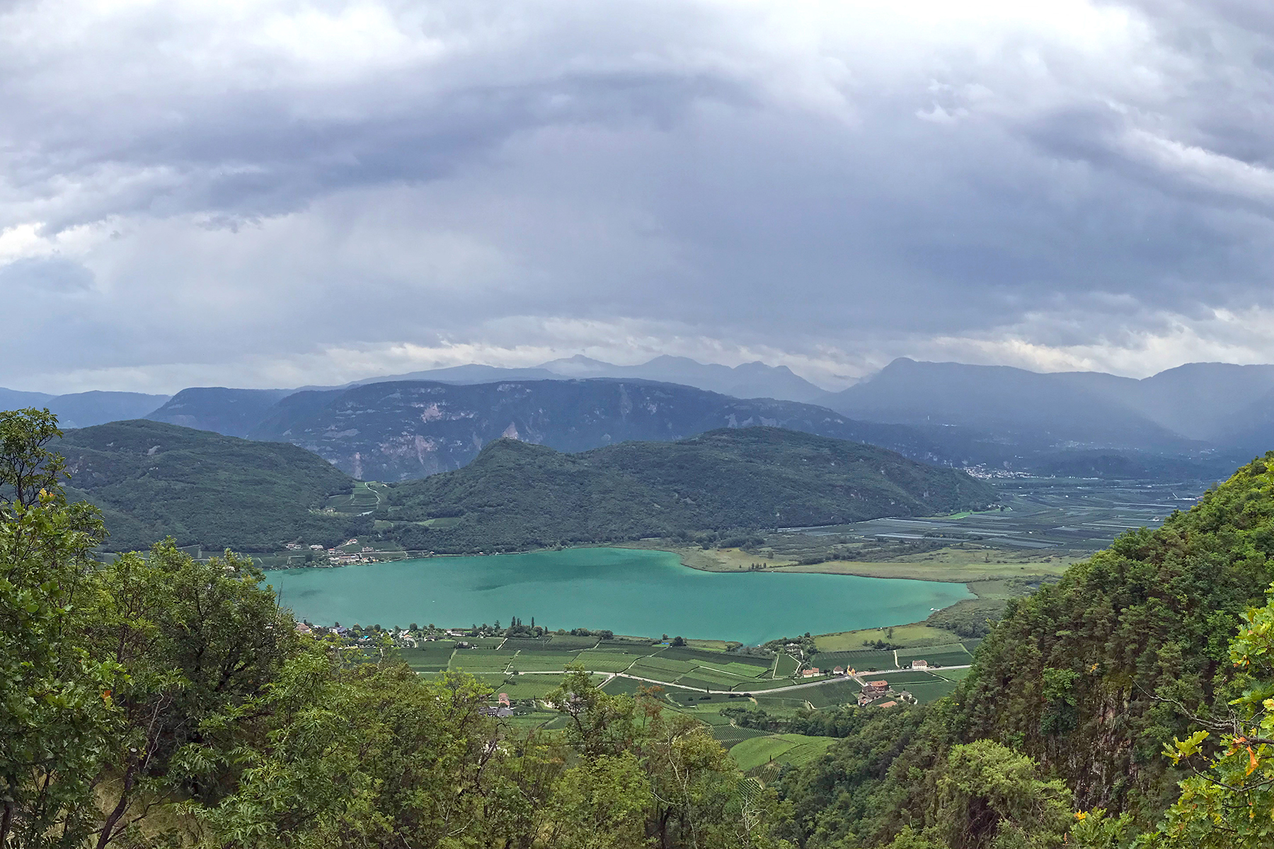 Highlights am Kalterer See: Die schönsten Stopps an der Südtiroler Weinstraße