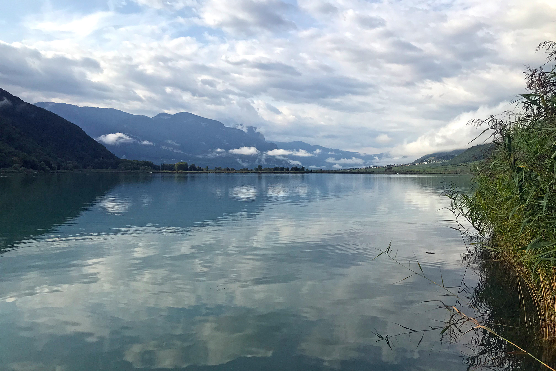Highlights am Kalterer See: Die schönsten Stopps an der Südtiroler Weinstraße