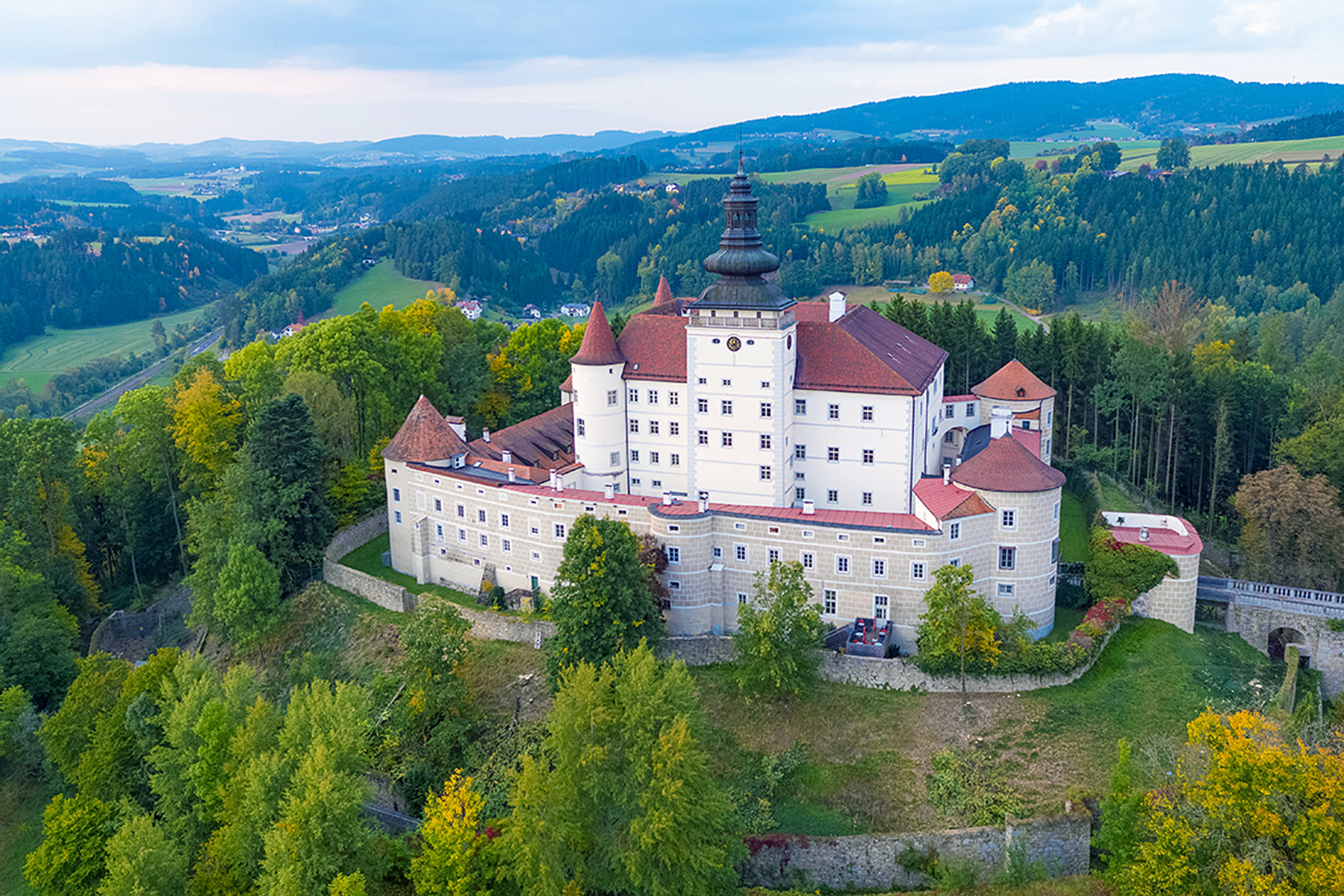 Burgen- und Schlösserweg: Grenzüberschreitender Wanderweg im Mühlviertel und Südböhmen