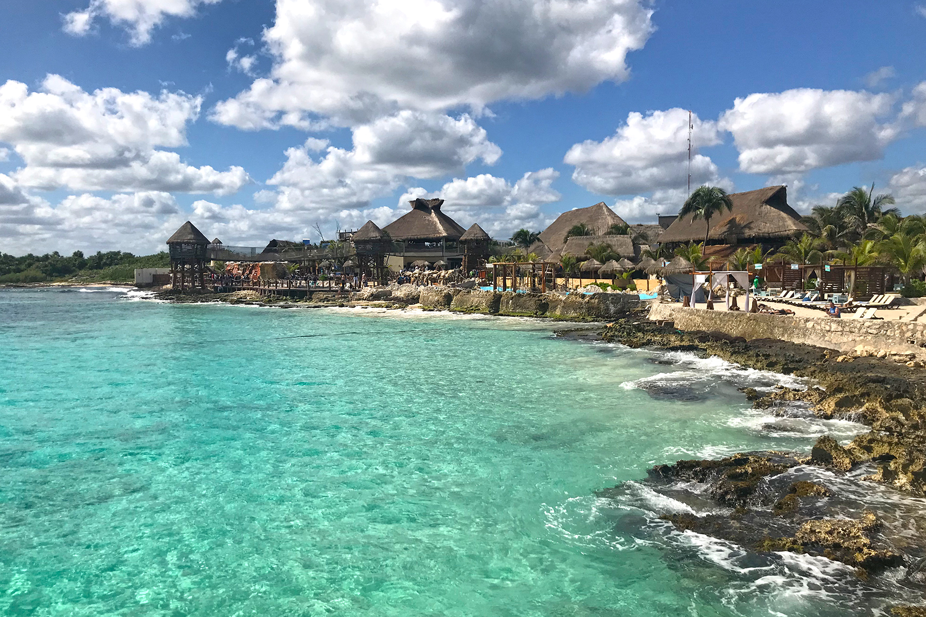 Wetter in der Karibik Klima, Reisezeit, Temperaturen und Hurrikansaison